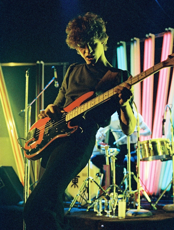 Mike (bass)