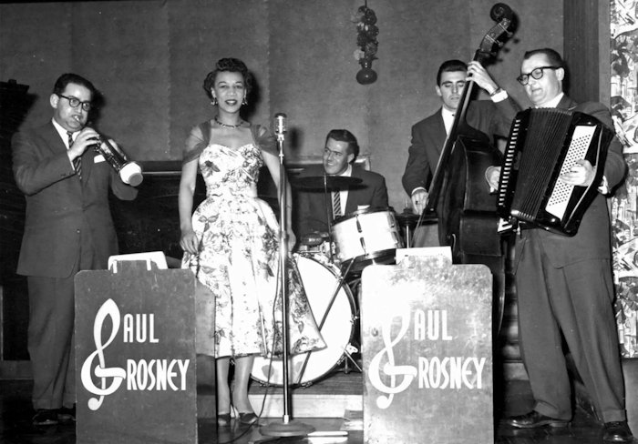 Maxine
                              Ware with The Paul Grosney Band